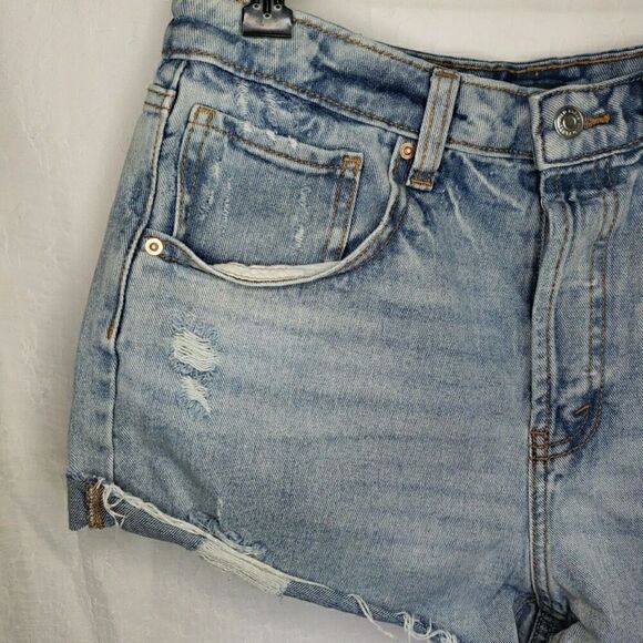 Wild Fable Size 8 Denim Distressed Cut-off Jean Shorts Super High Rise Y2K 90s - Picture 2 of 12